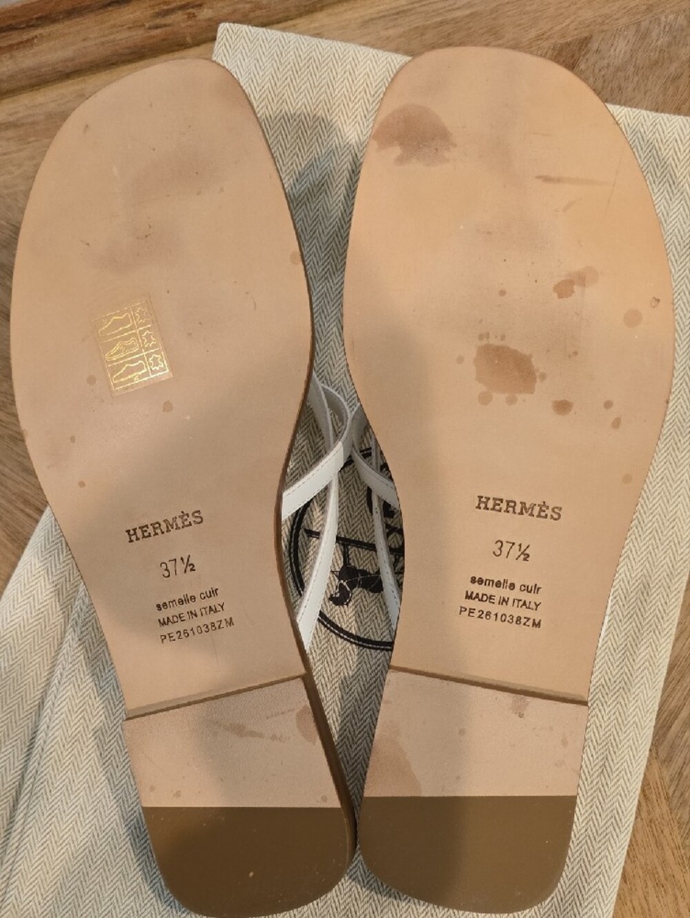 Hermes Miss Sandal White - Picture 3 of 4
